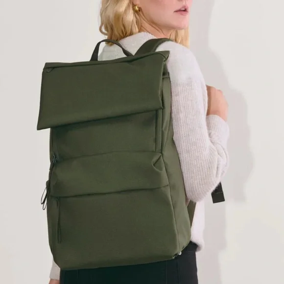 Everlane Renew Transit Backpack